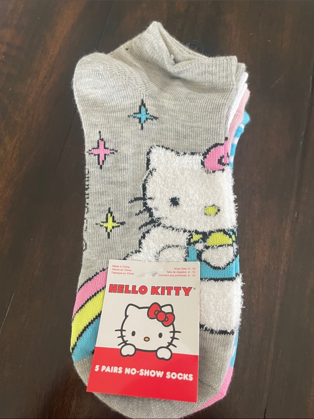 NEW Hello Kitty 5 Pairs No-Show Socks, Fits Women’s Shoe Size 4-10